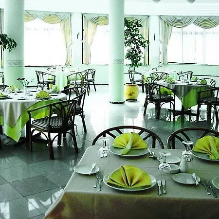 Hotell Club Maxima